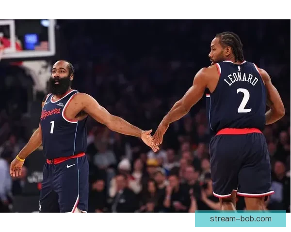 泰伦卢：小卡保持健康是关键 感谢哈登祖巴茨等球员贡献